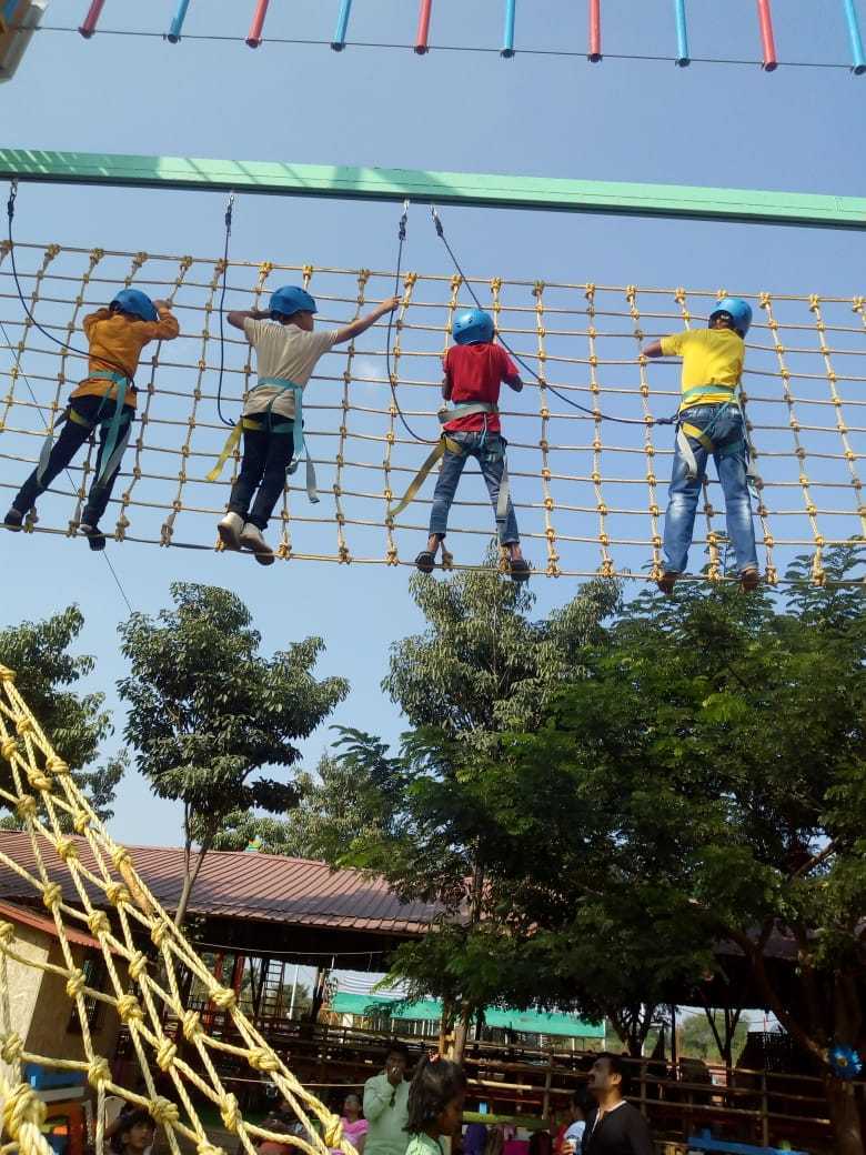 Trip to pearl garden