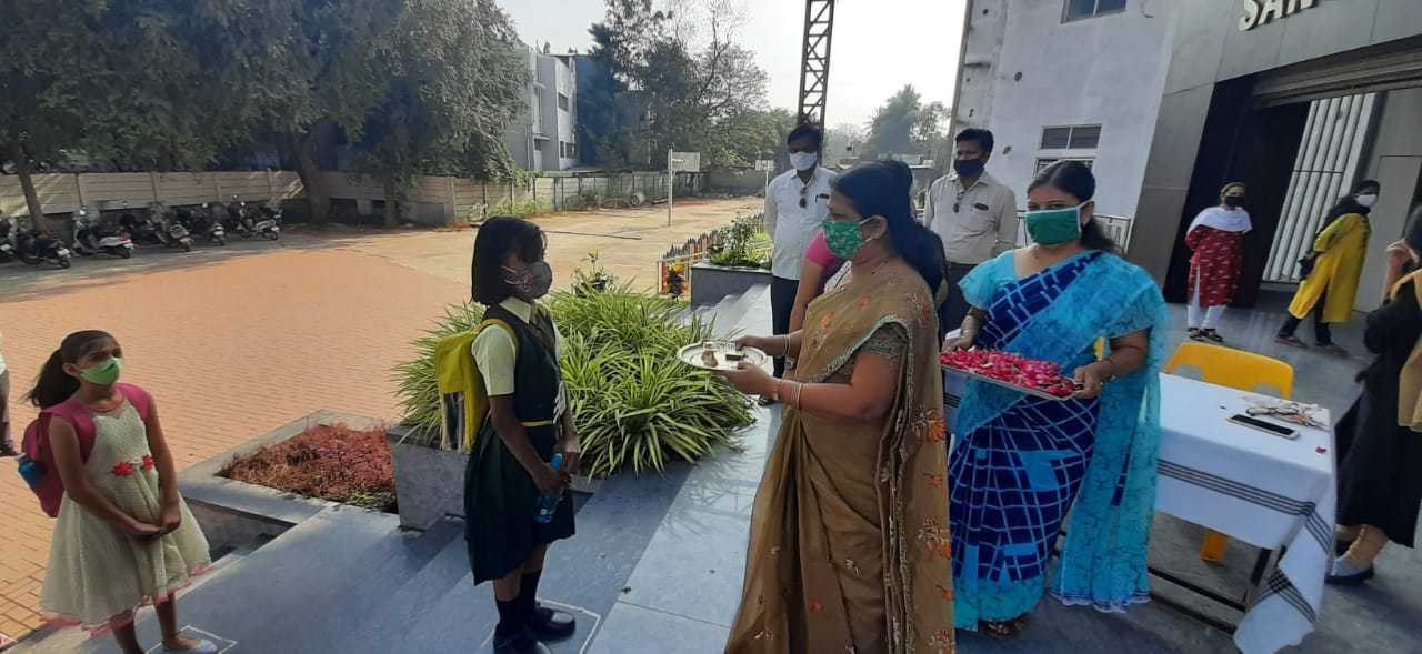 27Jan School Reopens after lockdown