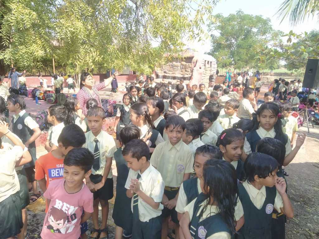 Field Trip for 1st and 2nd grade